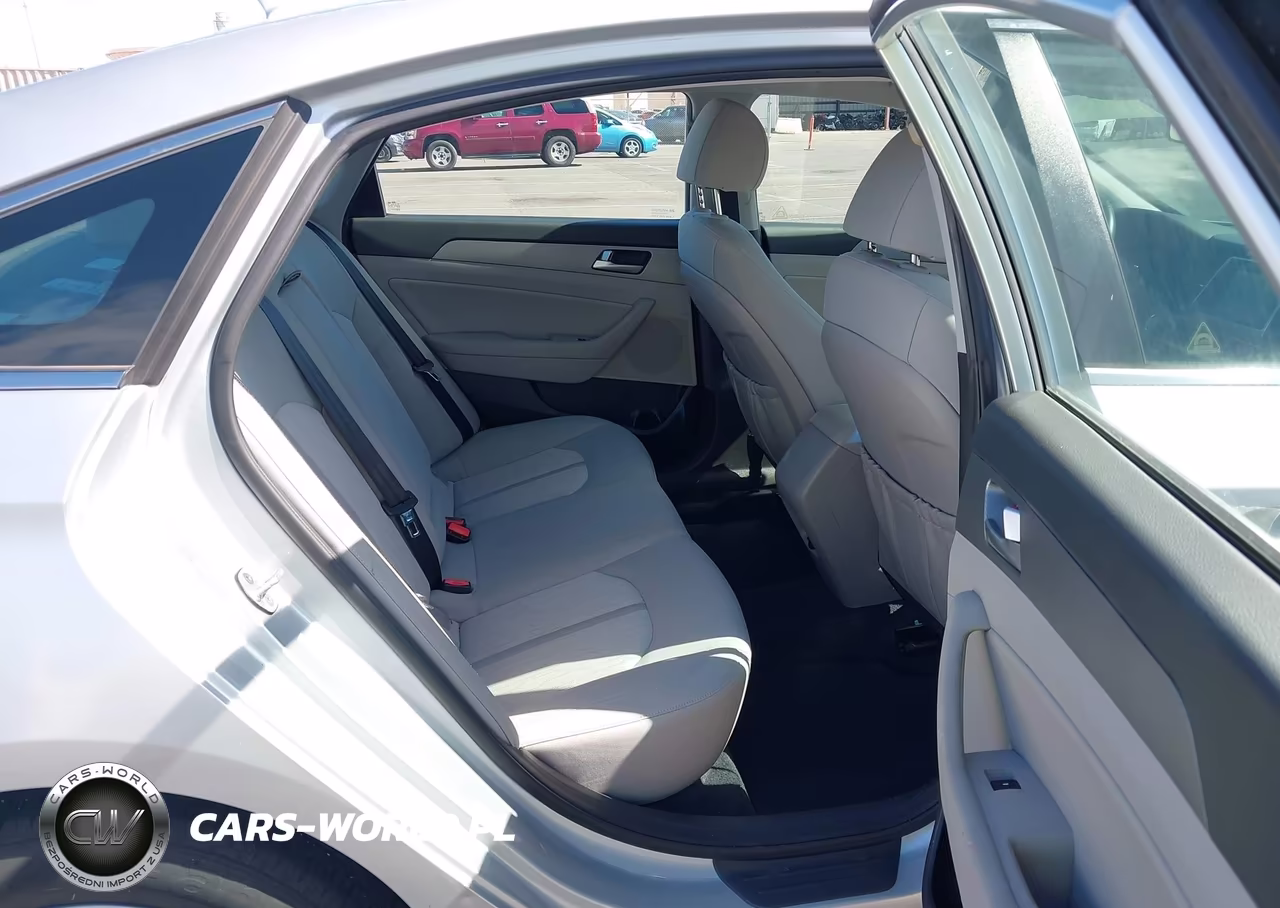 2018 Hyundai Sonata Hybrid Se VIN:KMHE24L38JA084136 - 8