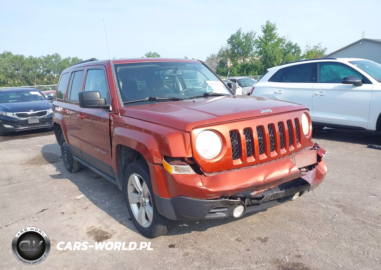 2012 Jeep Patriot Latitude – zdjęcie 1 z 16