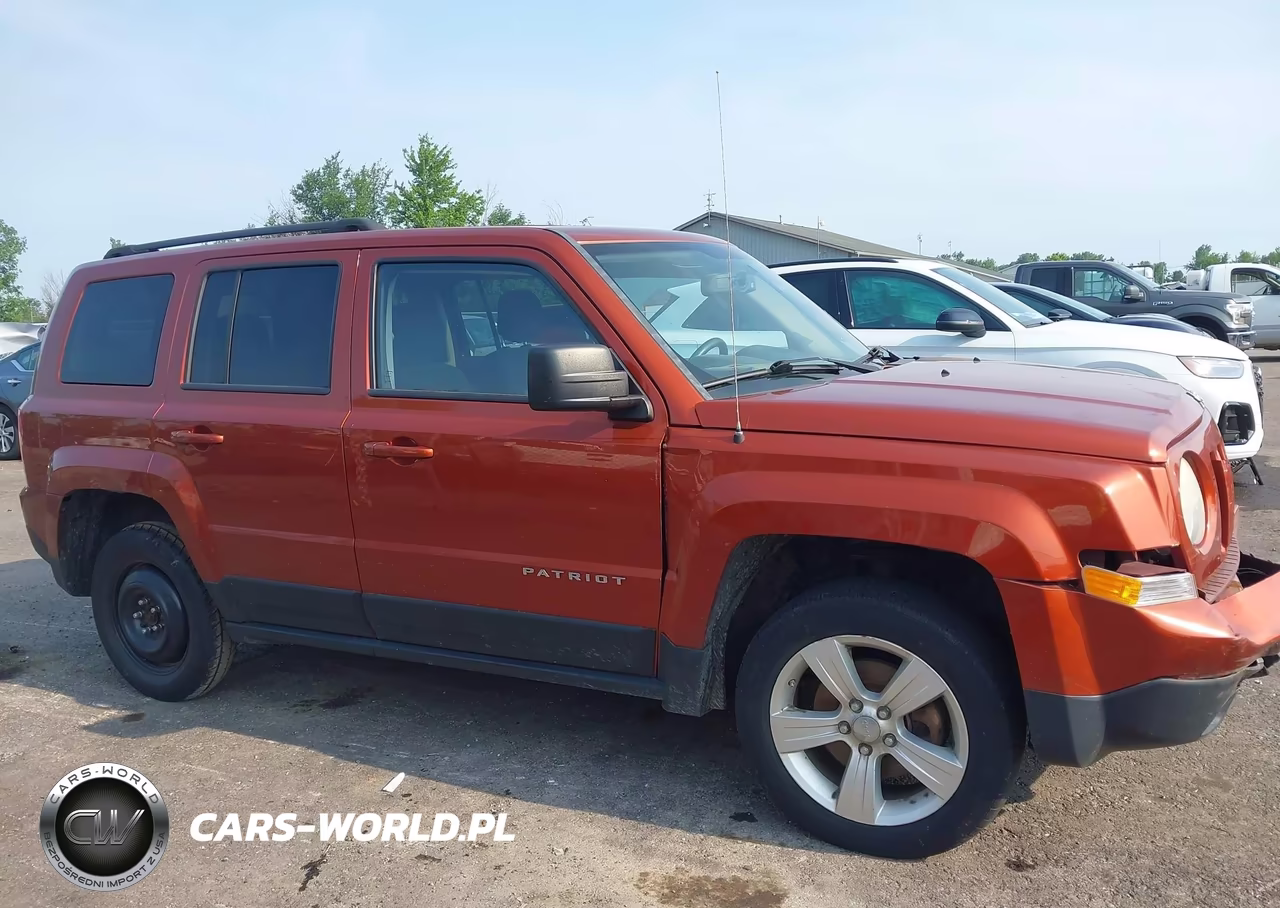 2012 Jeep Patriot Latitude VIN:1C4NJRFB0CD604841 - 13