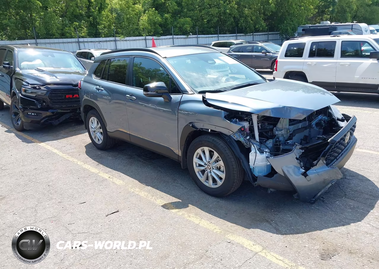 2025 Toyota Corolla Cross Le
