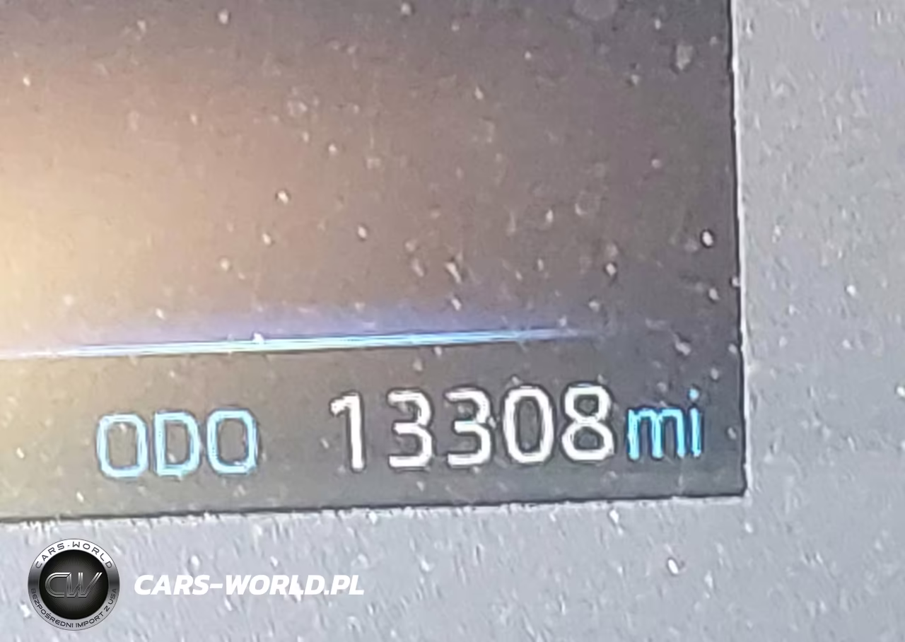 2025 Toyota Corolla Cross Le VIN:7MUCAAAG2SV127110 - 15