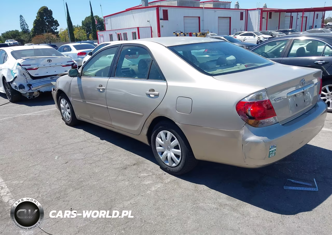 2006 Toyota Camry Le VIN:4T1BE32K06U122722 - 3