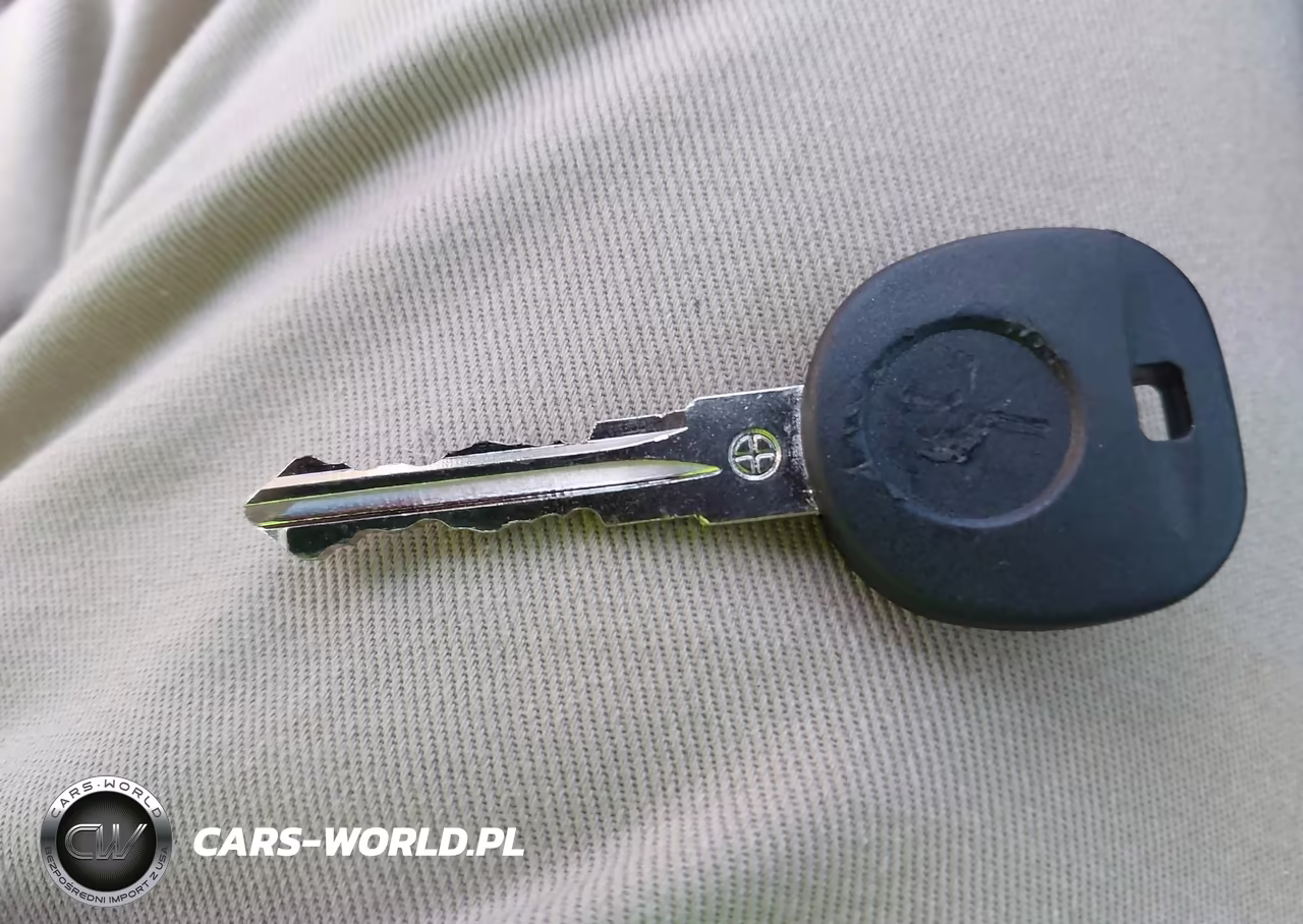 2008 Saturn Aura Xe VIN:1G8ZS57N38F185941 - 11