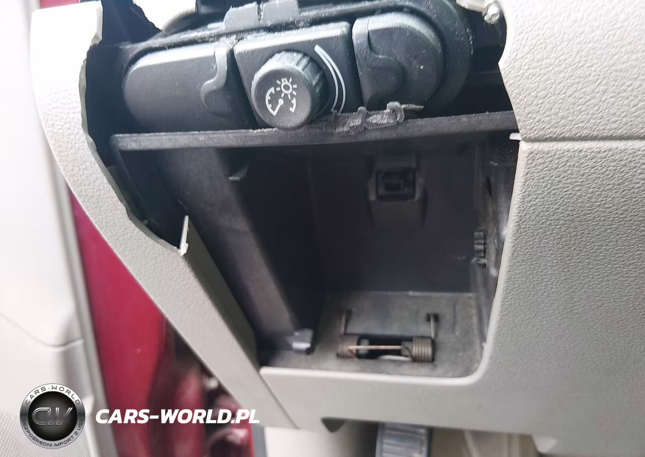 2008 Saturn Aura Xe VIN:1G8ZS57N38F185941 - 13