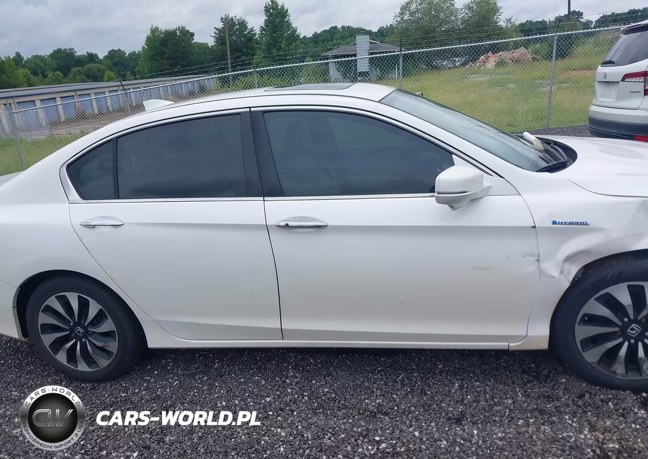 2014 Honda Accord Touring Hybrid VIN:1HGCR6F76EA003658 - 13