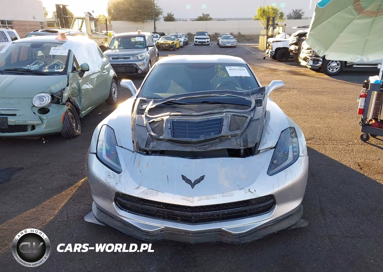 2014 Chevrolet Corvette Stingray VIN:1G1YD2D72E5122467 - 12
