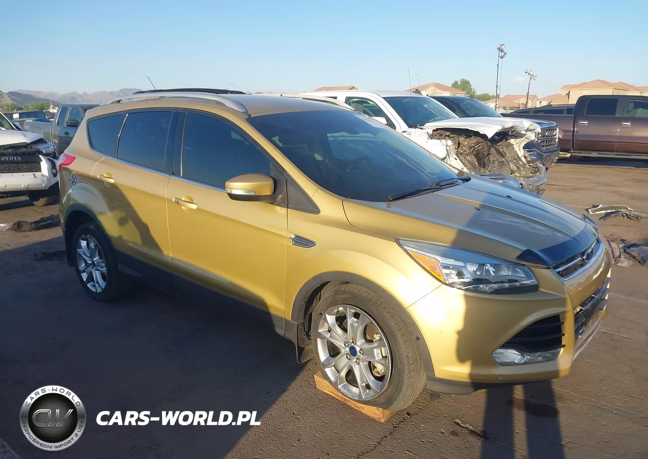 2014 Ford Escape Titanium – zdjęcie 1 z 17