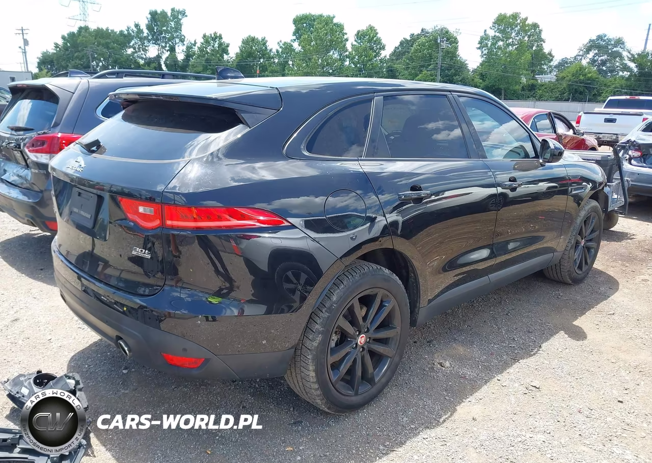 2019 Jaguar F-Pace 25T Prestige-30T Prestige VIN:SADCK2GX3KA390180 - 4