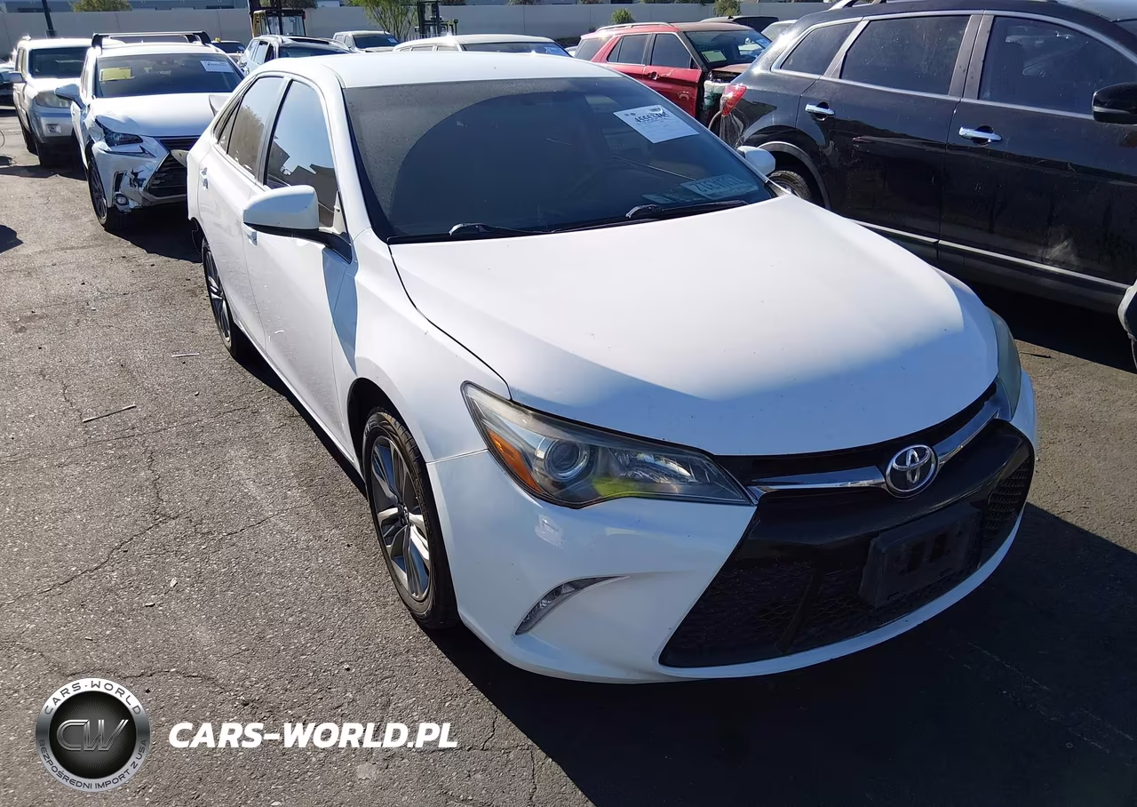 2016 Toyota Camry Se