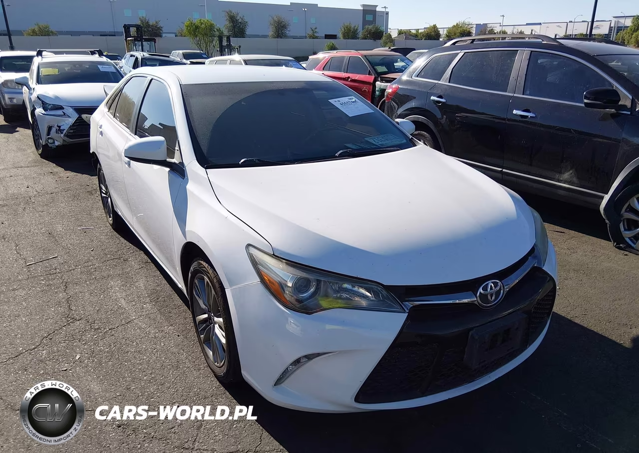 2016 Toyota Camry Se VIN:4T1BF1FK7GU227951 - 14