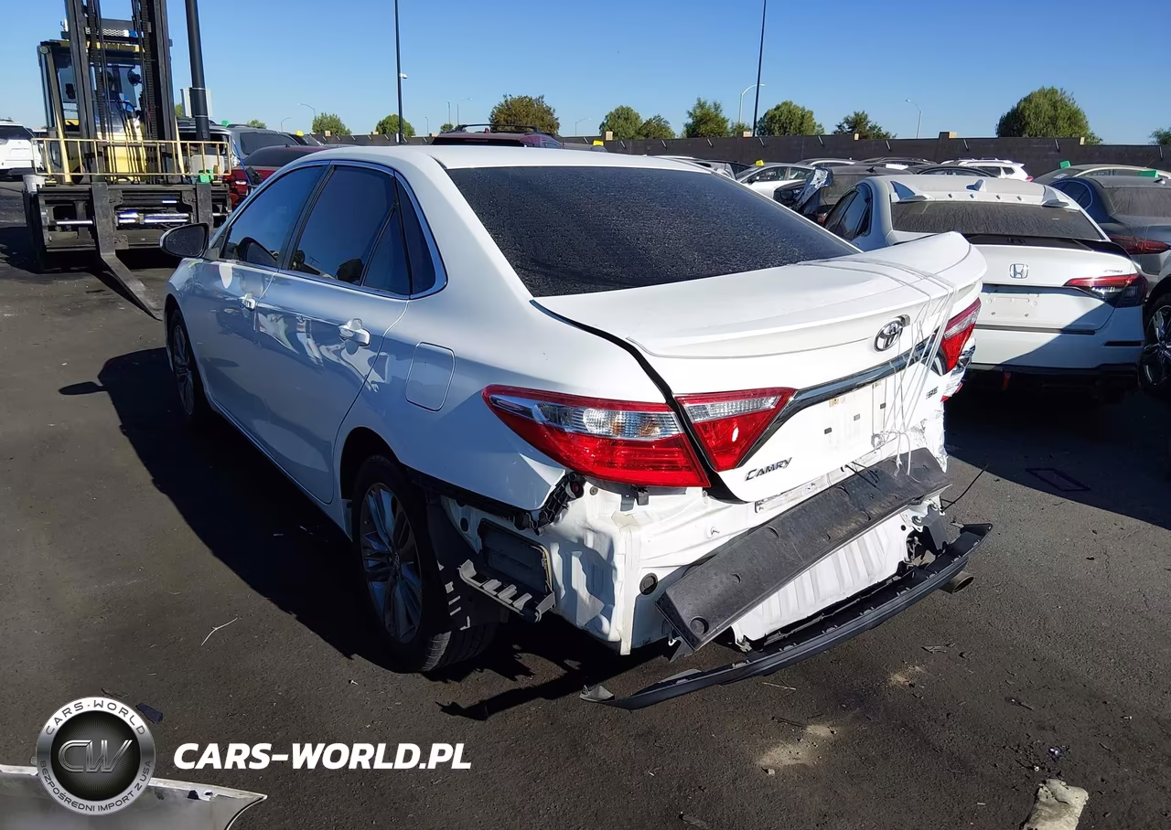 2016 Toyota Camry Se VIN:4T1BF1FK7GU227951 - 15