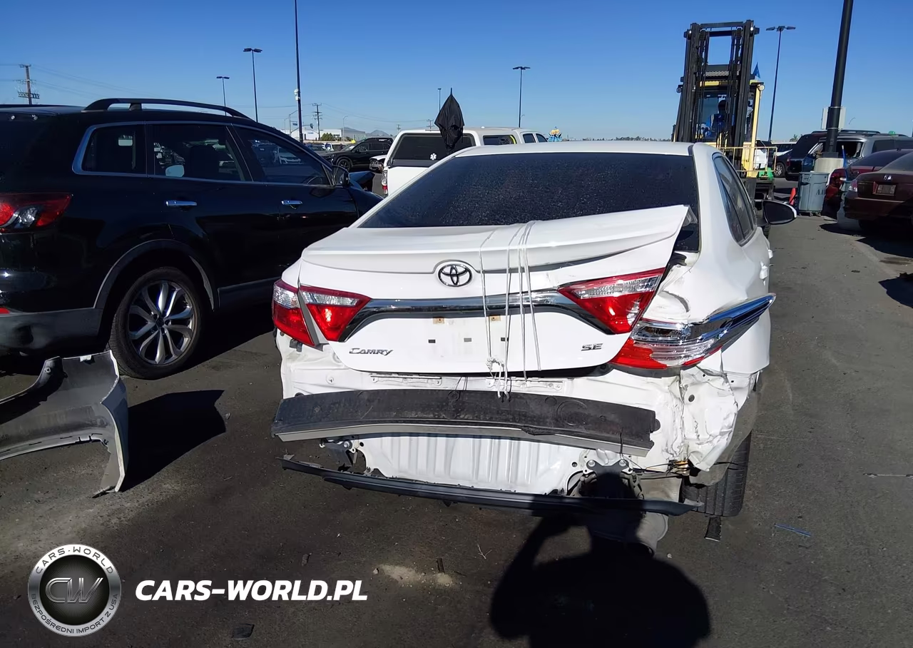 2016 Toyota Camry Se VIN:4T1BF1FK7GU227951 - 6