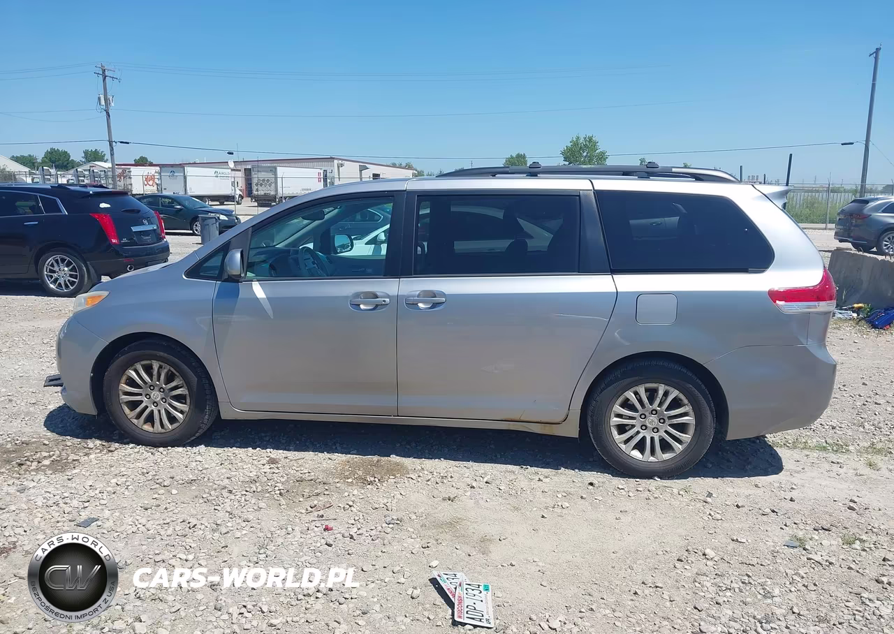 2011 Toyota Sienna Xle V6 VIN:5TDYK3DC0BS026228 - 14