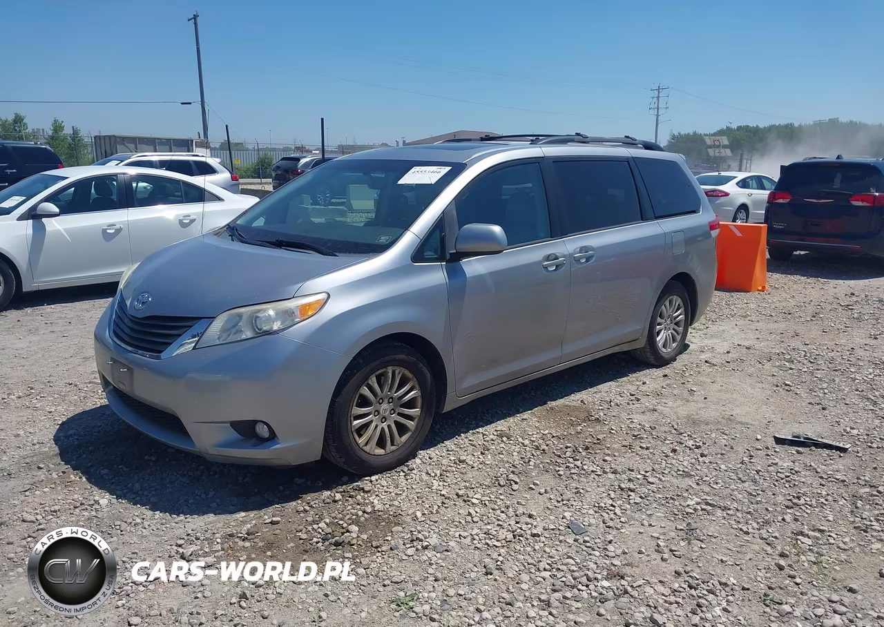 2011 Toyota Sienna Xle V6 VIN:5TDYK3DC0BS026228 - 2