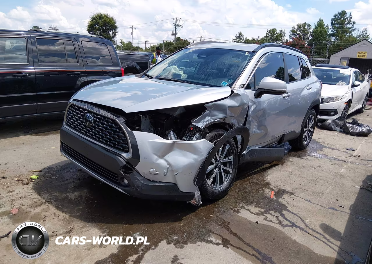 2023 Toyota Corolla Cross Xle VIN:7MUEAAAG8PV052316 - 2