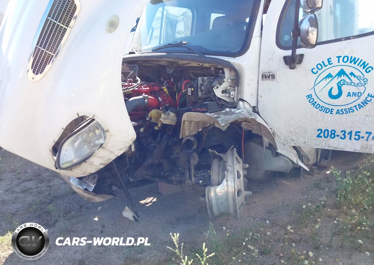 2018 Freightliner M2 106 VIN:1FVACWFC2JHJX2702 - 11