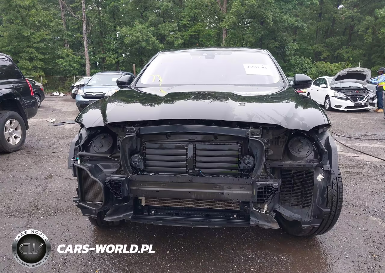 2018 Jaguar F-Pace 25T Prestige VIN:SADCK2FXXJA281361 - 12