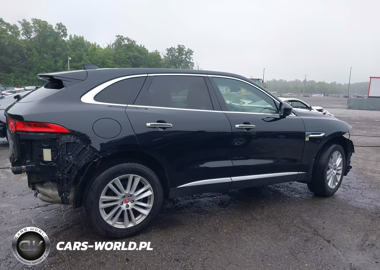 2018 Jaguar F-Pace 25T Prestige VIN:SADCK2FXXJA281361 - 13