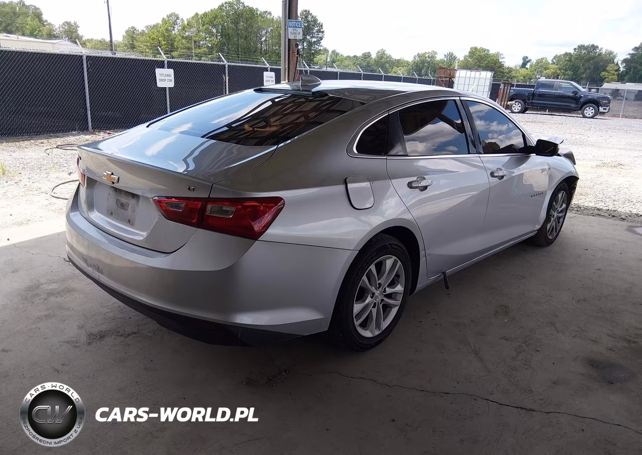 2018 Chevrolet Malibu Lt VIN:1G1ZD5ST3JF225228 - 4