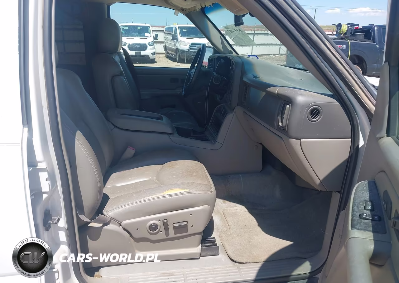 2004 Chevrolet Tahoe Lt VIN:1GNEC13Z64J169461 - 5