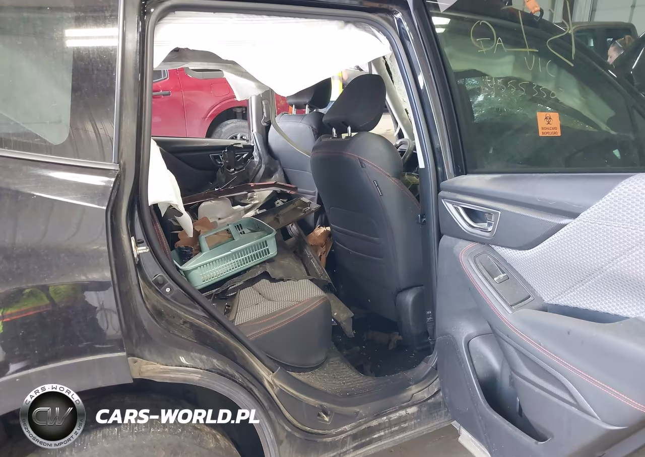 2020 Subaru Forester Sport VIN:JF2SKARC5LH465631 - 8