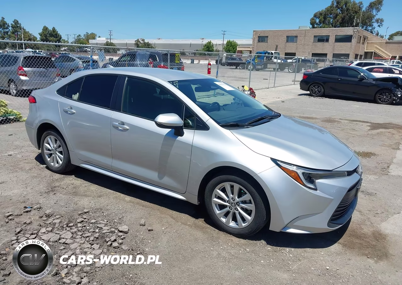 2023 Toyota Corolla Hybrid Le – zdjęcie 1 z 16