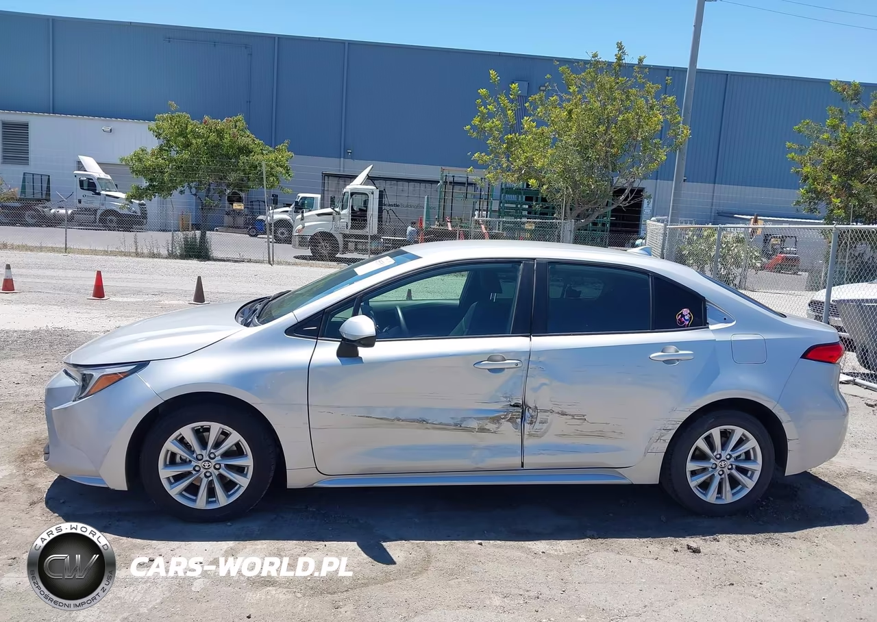 2023 Toyota Corolla Hybrid Le VIN:JTDBCMFE5P3025754 - 14