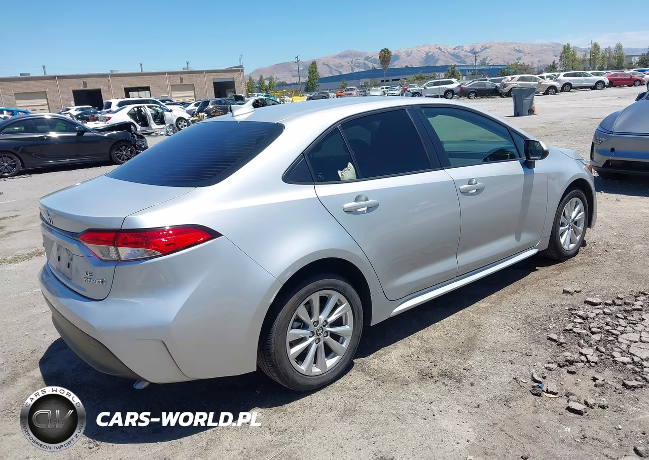 2023 Toyota Corolla Hybrid Le VIN:JTDBCMFE5P3025754 - 4