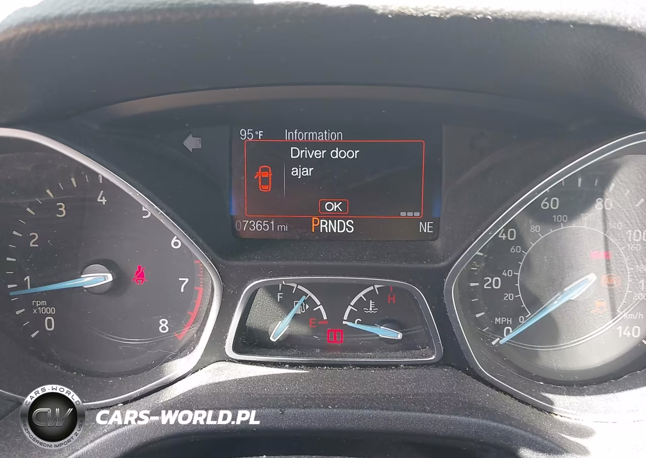 2015 Ford Focus Se VIN:1FADP3F22FL384657 - 7