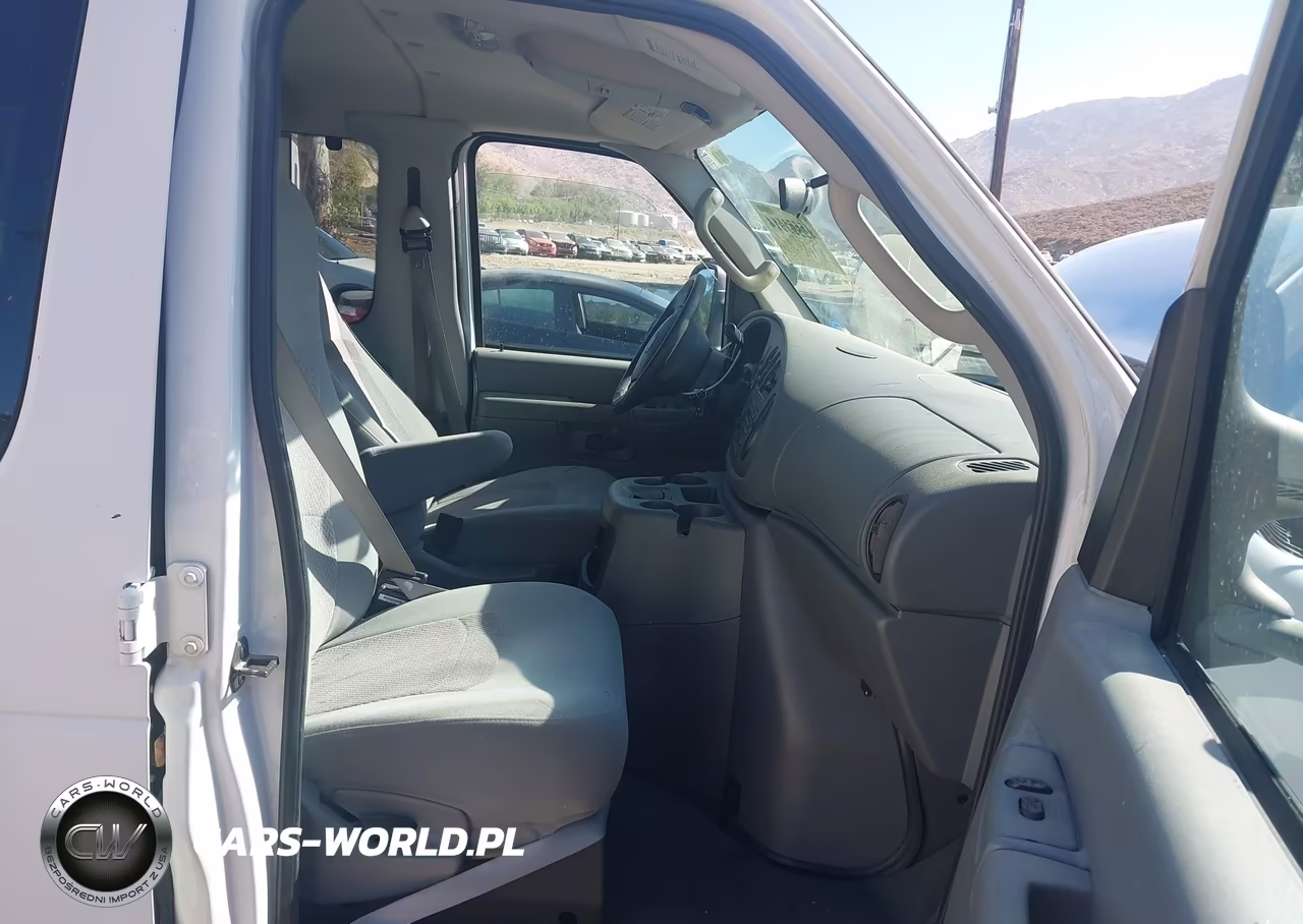 2006 Ford E-350 Super Duty Chateau-Xl-Xlt VIN:1FMNE31P36HA52782 - 5