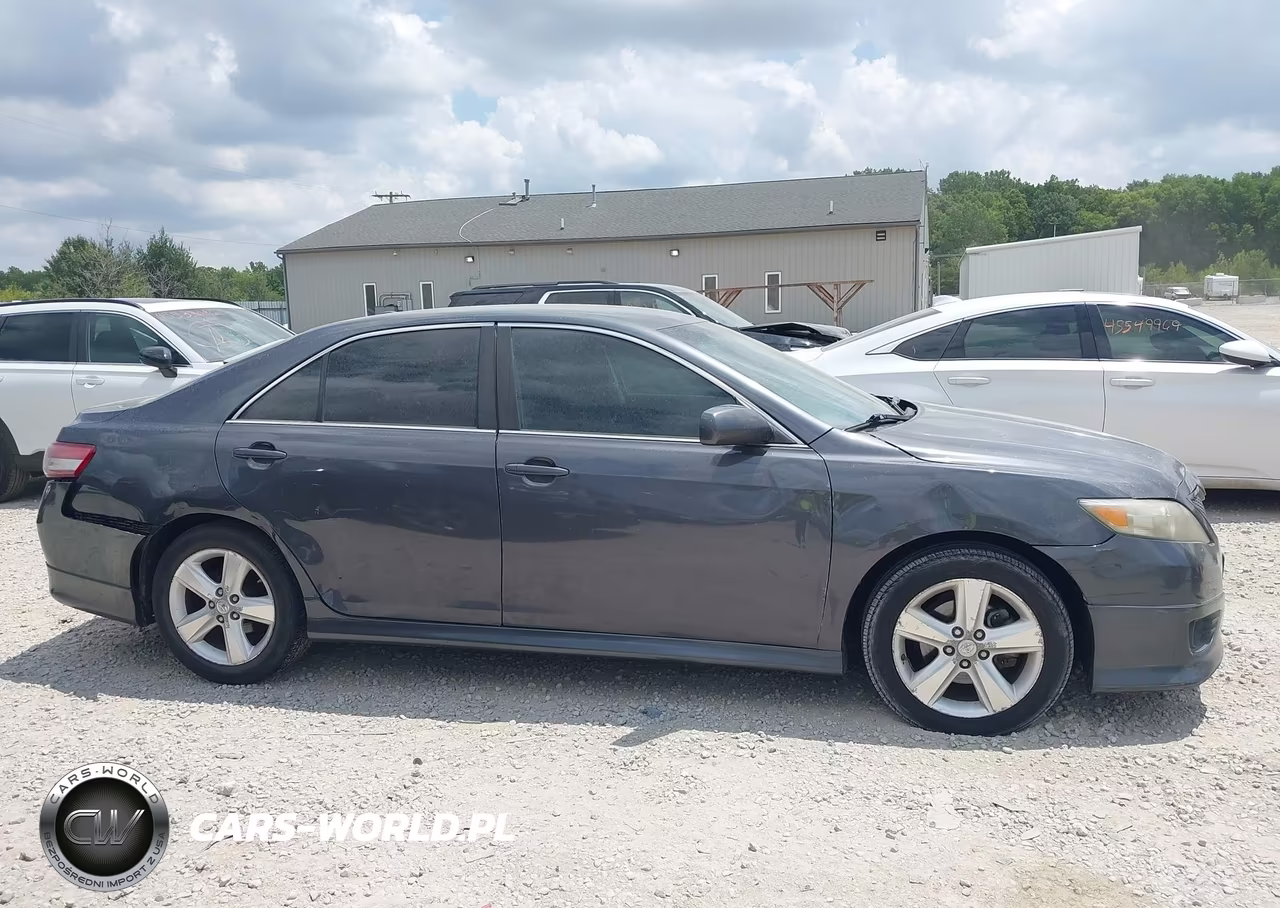 2010 Toyota Camry Se VIN:4T1BF3EK2AU018170 - 13