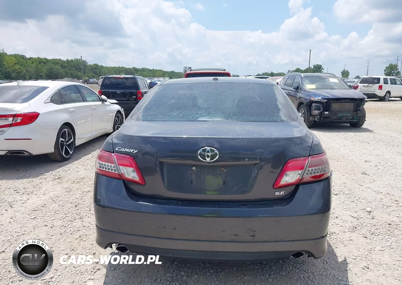 2010 Toyota Camry Se VIN:4T1BF3EK2AU018170 - 16