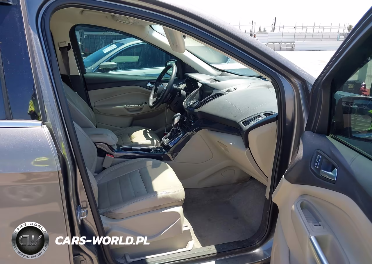 2014 Ford Escape Titanium VIN:1FMCU0J95EUB54794 - 5
