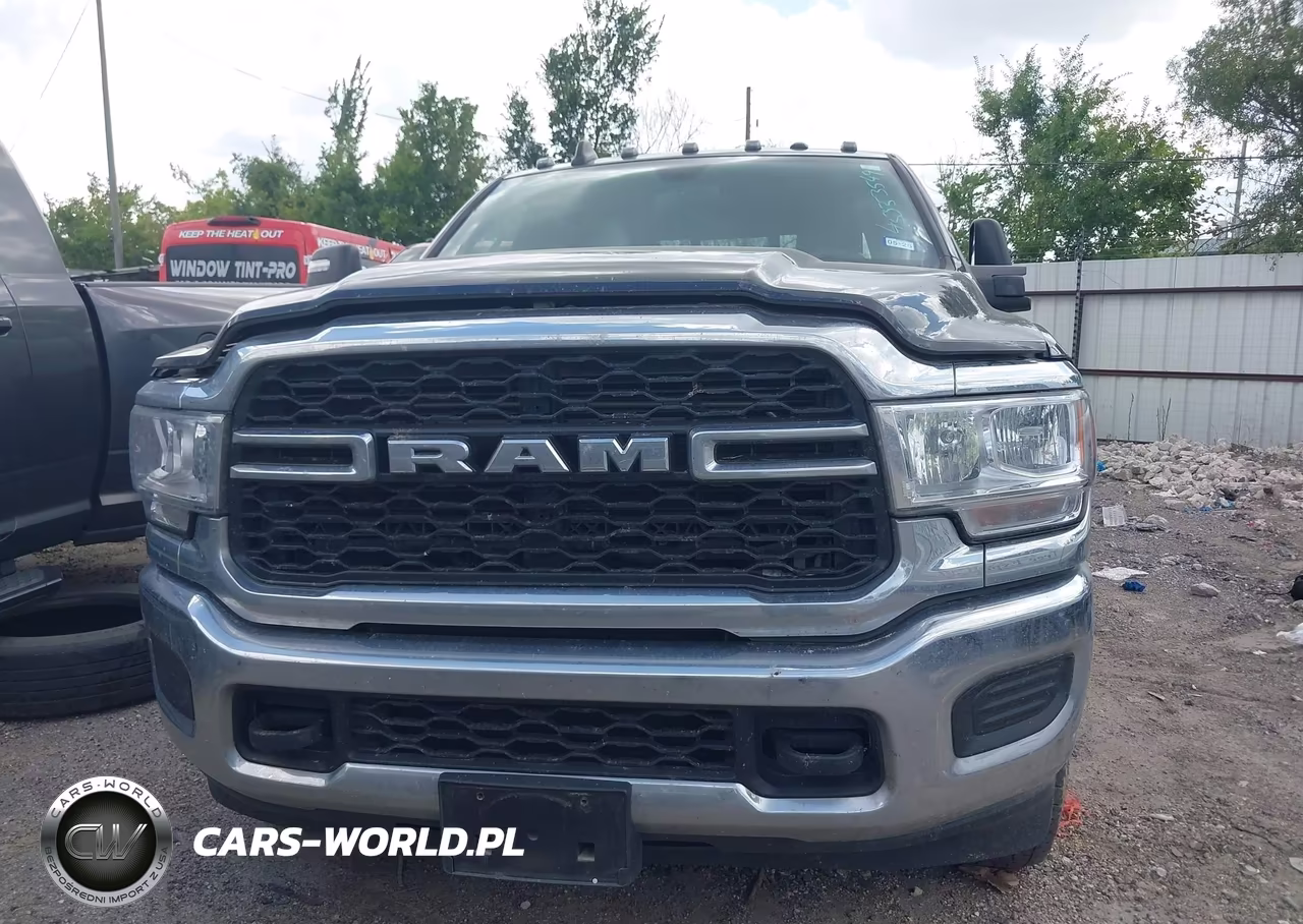 2024 Ram 3500 Tradesman 4X4 8' Box VIN:3C63RRGLXRG242673 - 12