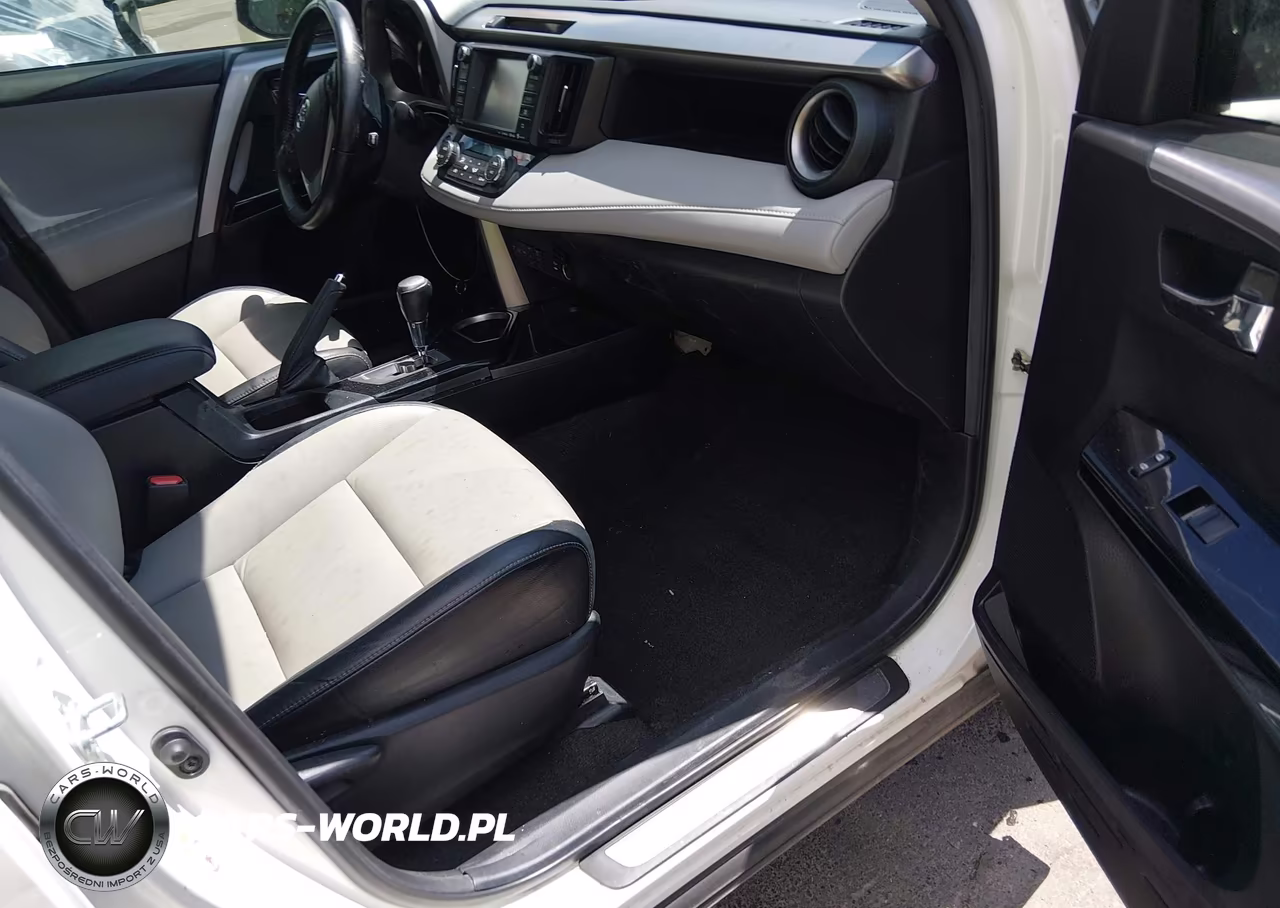 2016 Toyota Rav4 Hybrid Limited VIN:JTMDJREVXGD040421 - 5