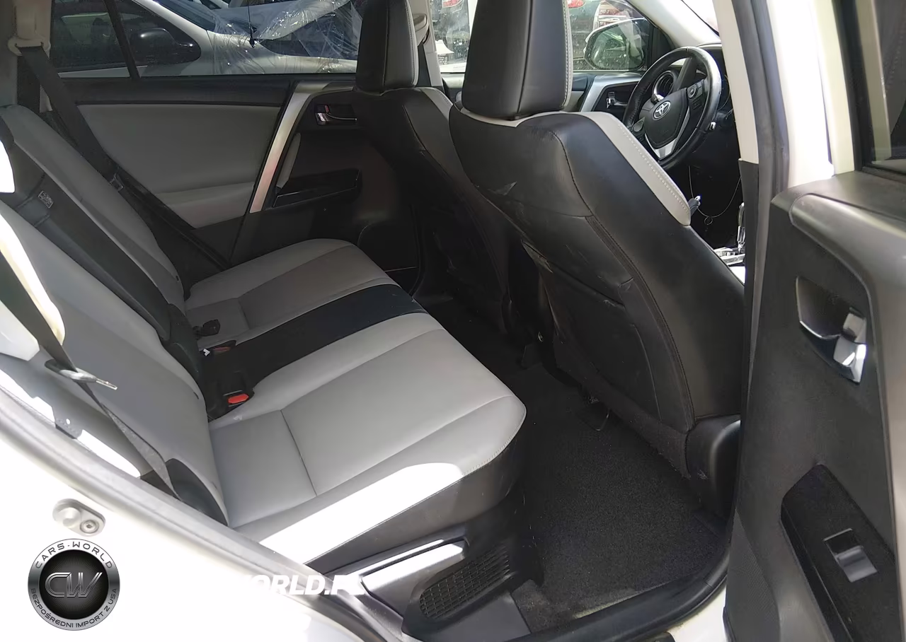 2016 Toyota Rav4 Hybrid Limited VIN:JTMDJREVXGD040421 - 8