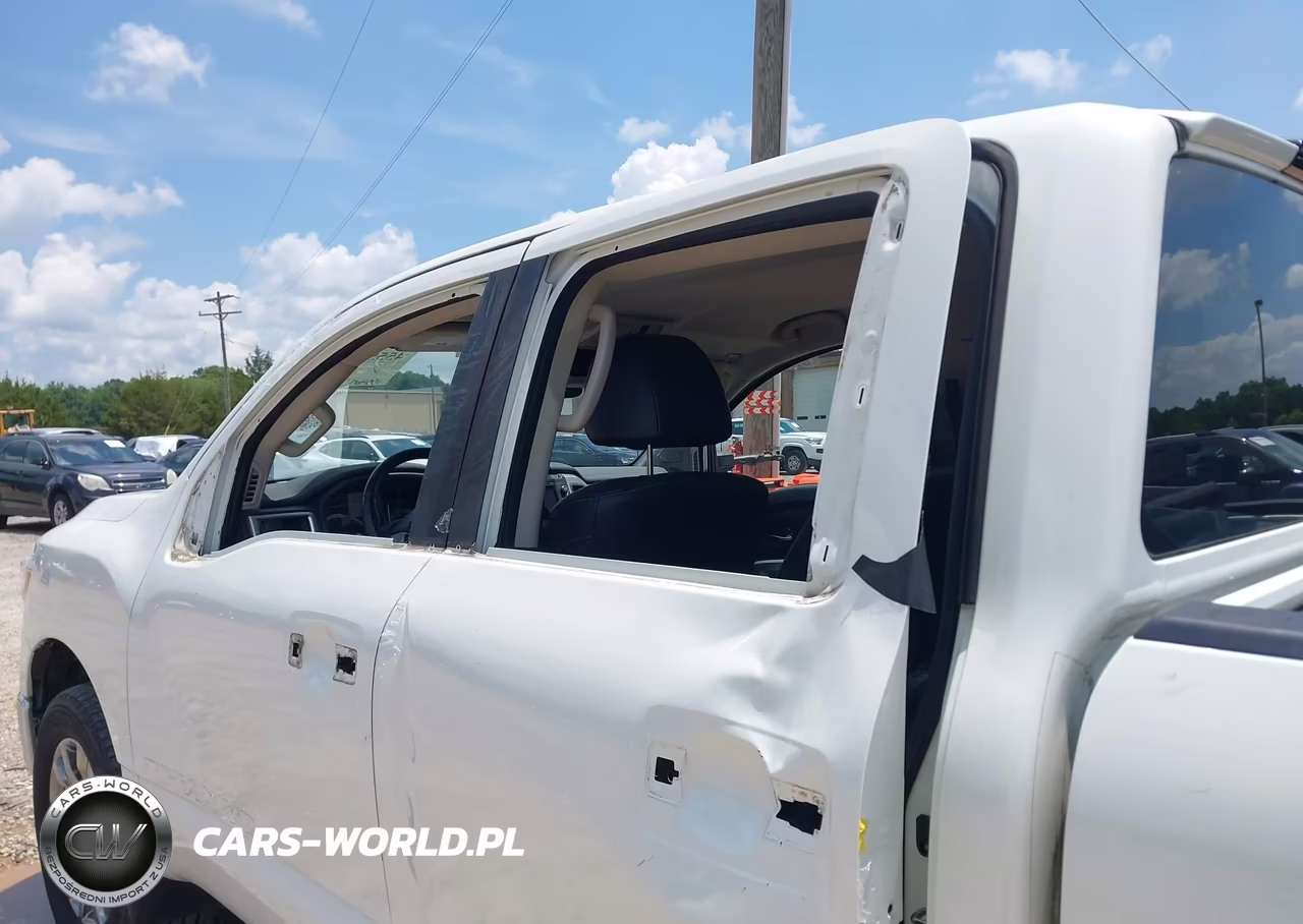 2018 Nissan Titan Sl VIN:1N6AA1E59JN535244 - 17