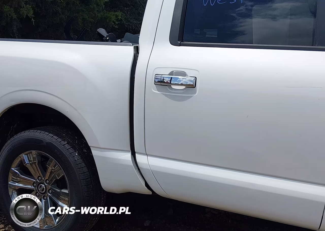 2018 Nissan Titan Sl VIN:1N6AA1E59JN535244 - 19