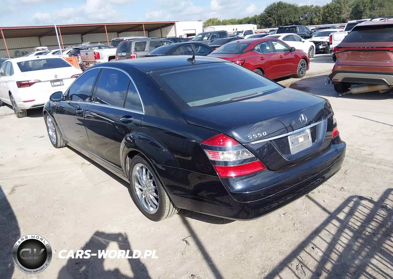 2008 Mercedes-Benz S 550 VIN:WDDNG71XX8A172943 - 3