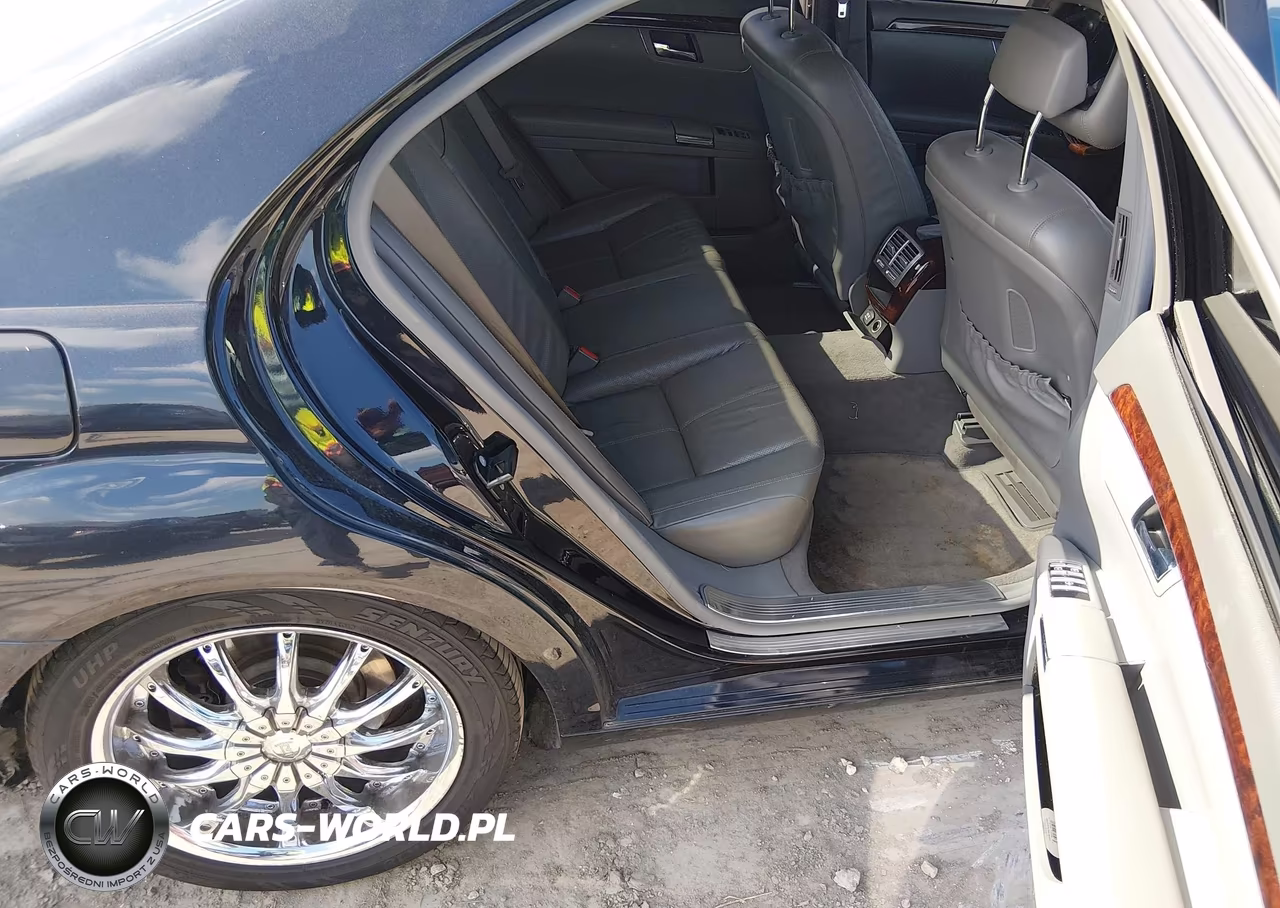 2008 Mercedes-Benz S 550 VIN:WDDNG71XX8A172943 - 8