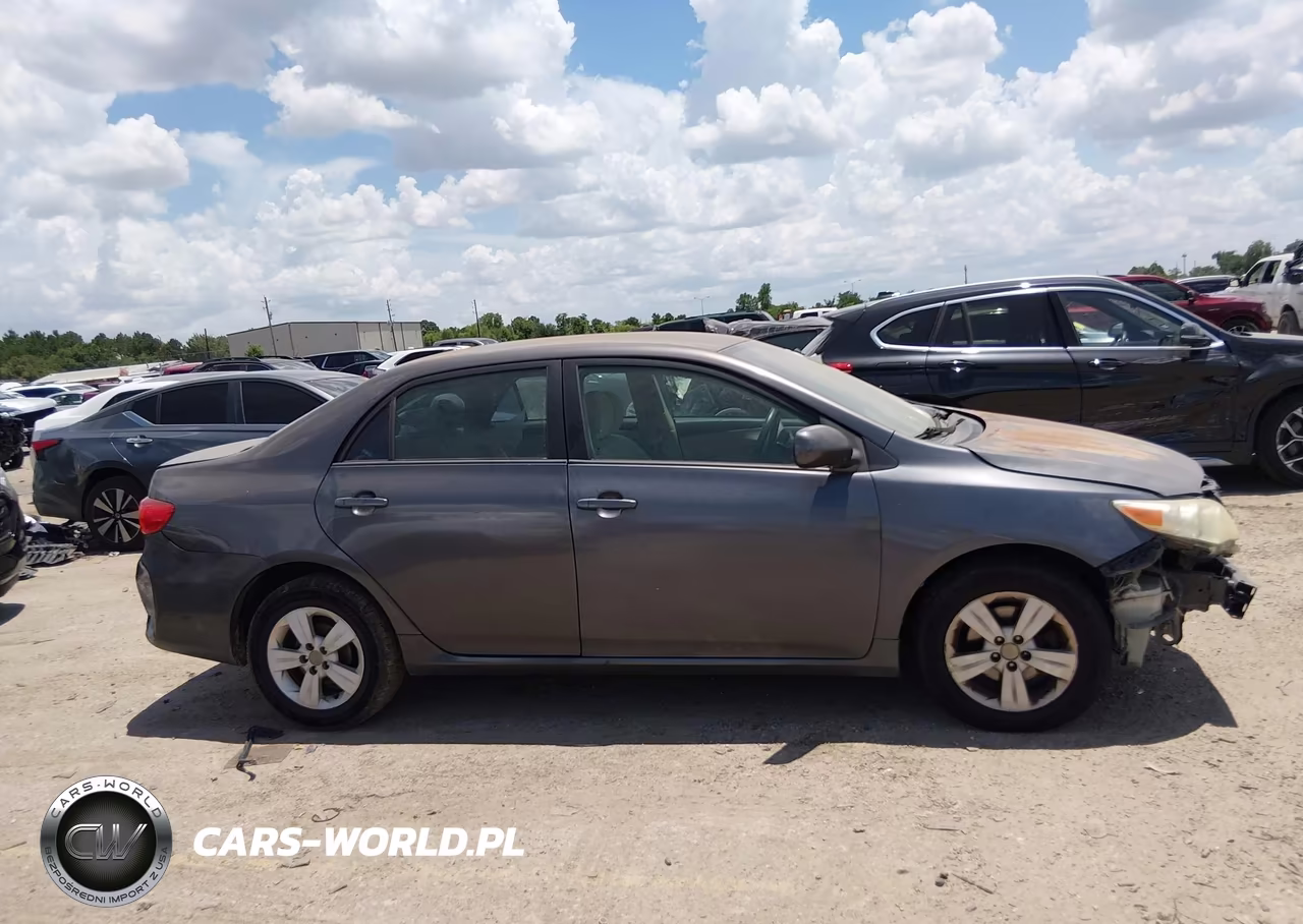 2011 Toyota Corolla Le VIN:JTDBU4EE3BJ098317 - 13