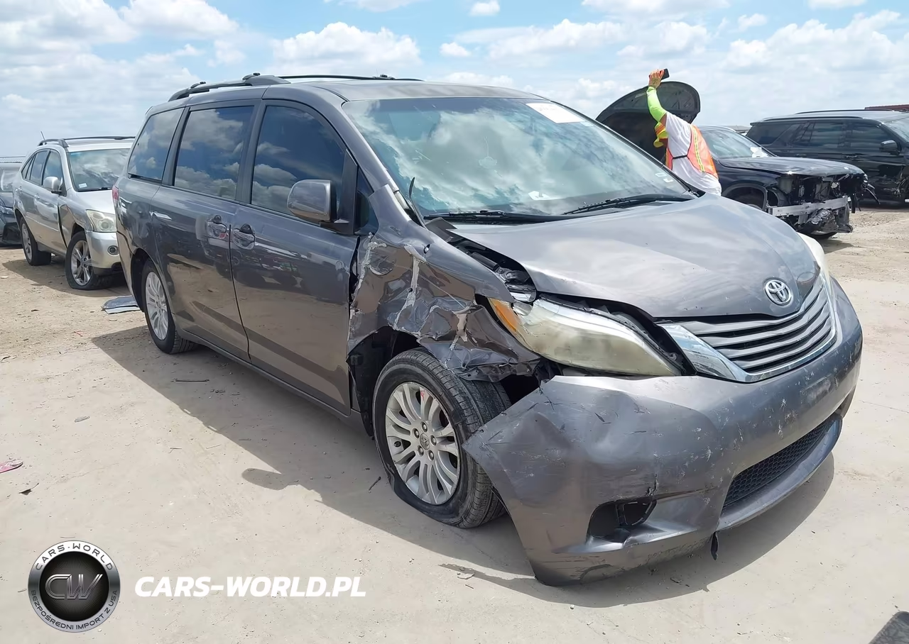 2011 Toyota Sienna Xle V6