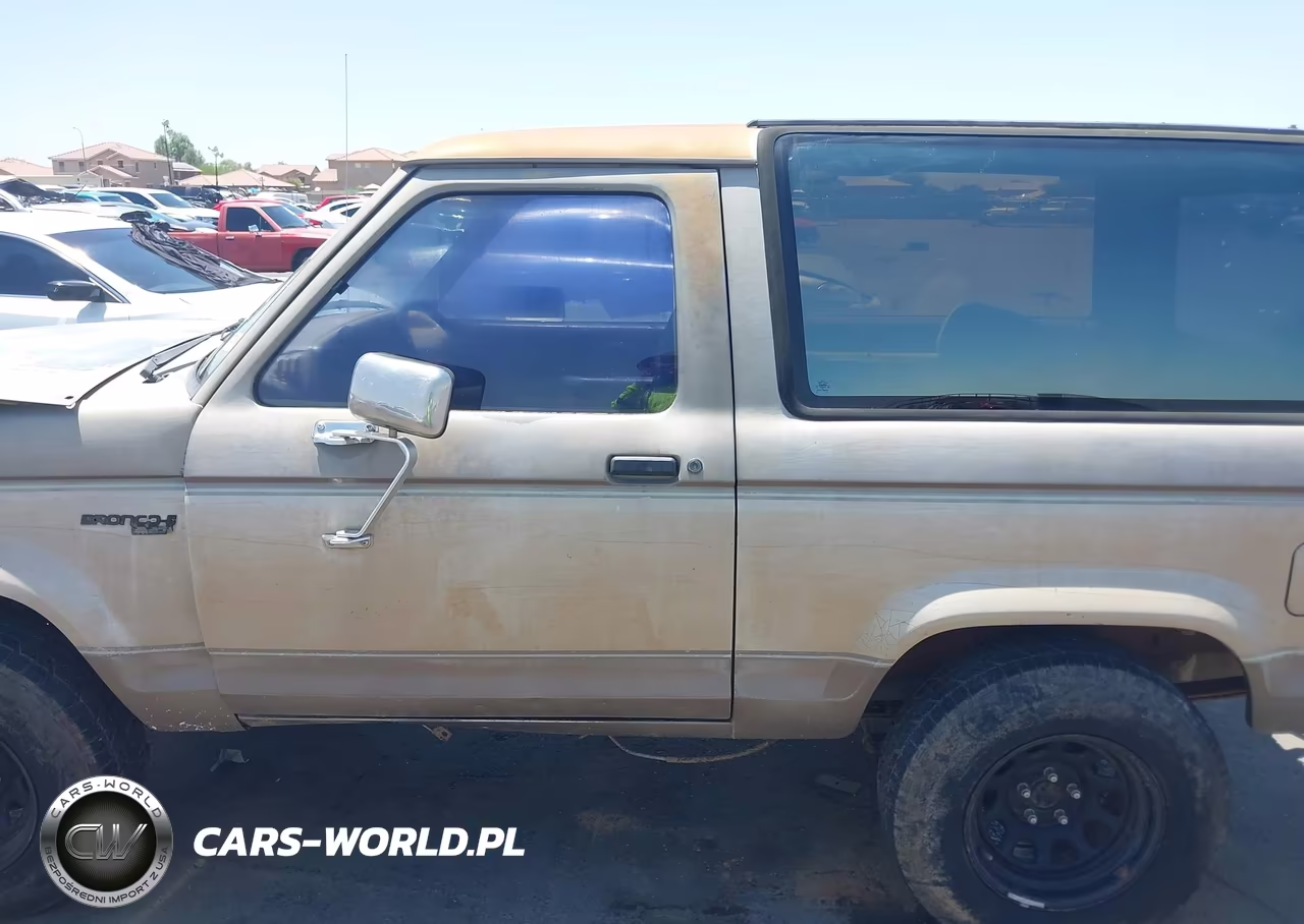 1990 Ford Bronco Ii VIN:1FMCU14T7LUA06754 - 14