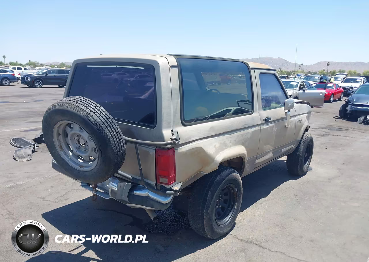 1990 Ford Bronco Ii VIN:1FMCU14T7LUA06754 - 4