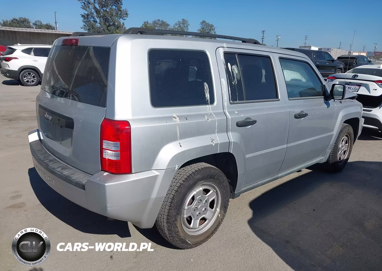 2010 Jeep Patriot Sport VIN:1J4NT2GA8AD569867 - 4