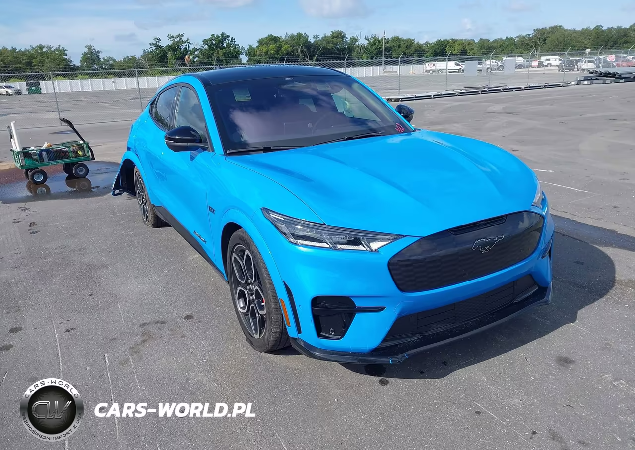 2022 Ford Mustang Mach-E Gt – zdjęcie 1 z 16