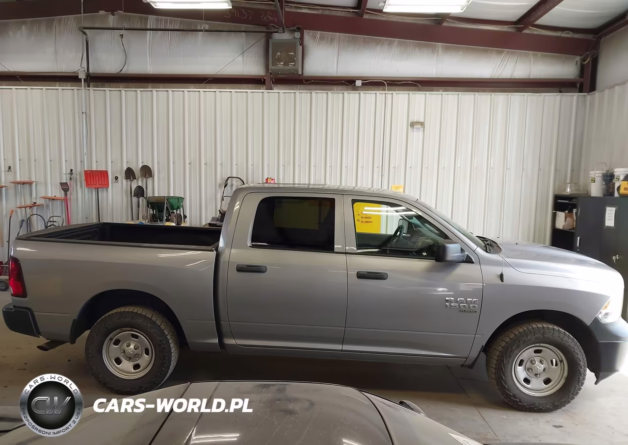 2019 Ram 1500 Classic Tradesman 4X4 5'7 Box VIN:1C6RR7KG7KS661846 - 15