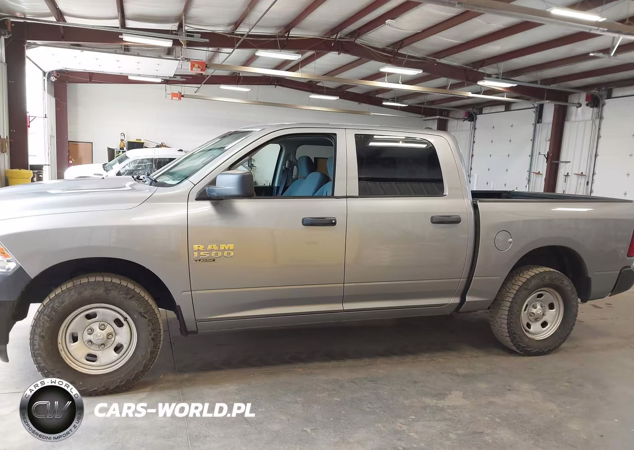2019 Ram 1500 Classic Tradesman 4X4 5'7 Box VIN:1C6RR7KG7KS661846 - 16