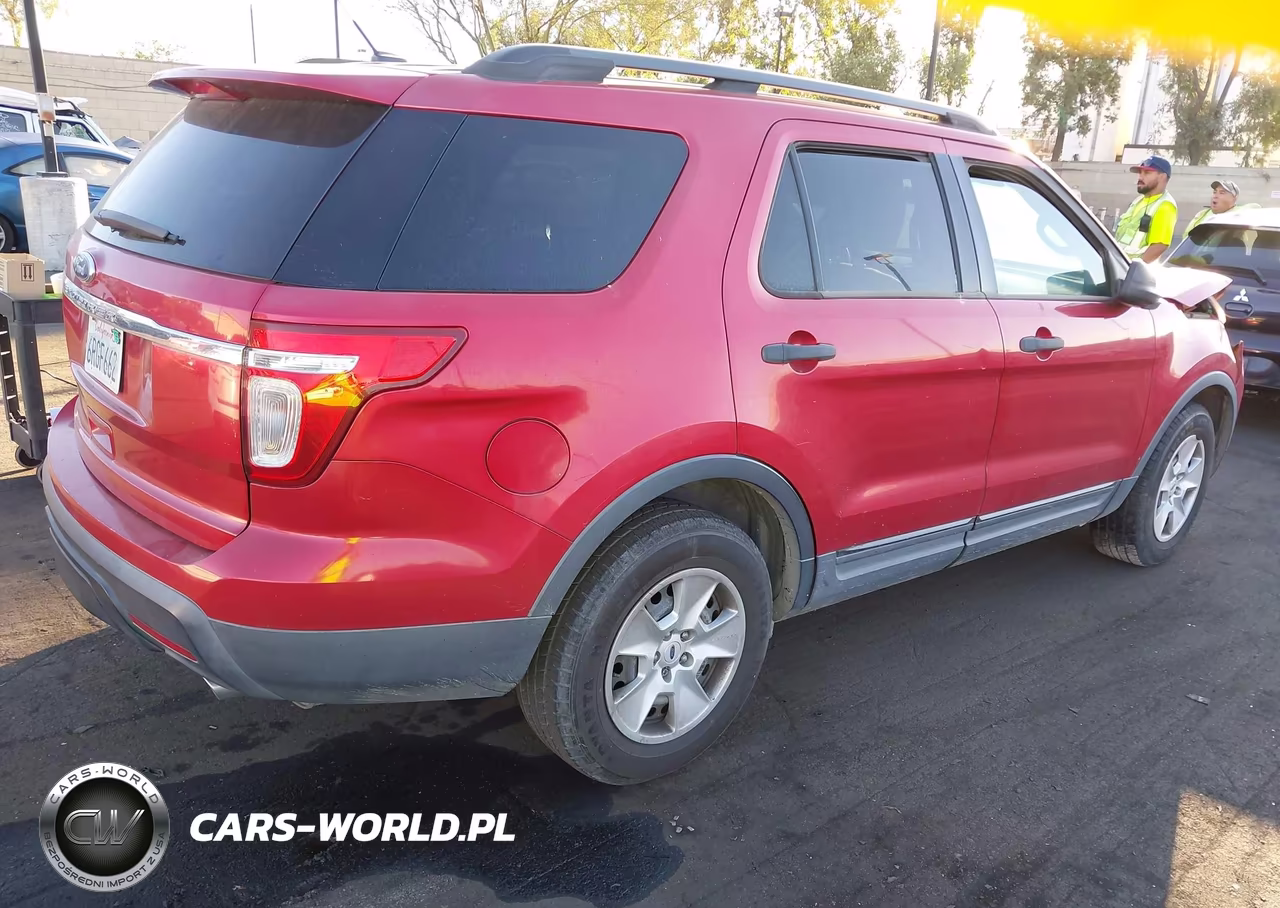 2011 Ford Explorer VIN:1FMHK7B85BGA18668 - 4