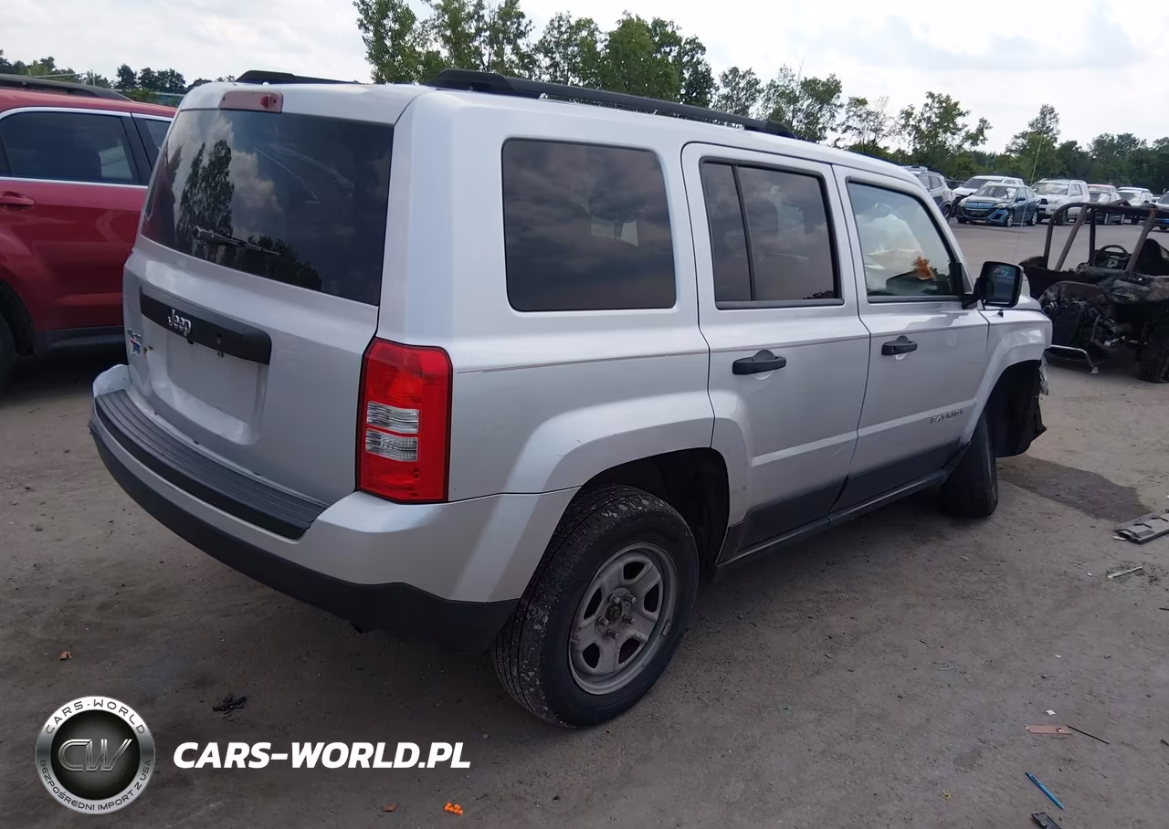 2012 Jeep Patriot Sport VIN:1C4NJRBB0CD549913 - 4
